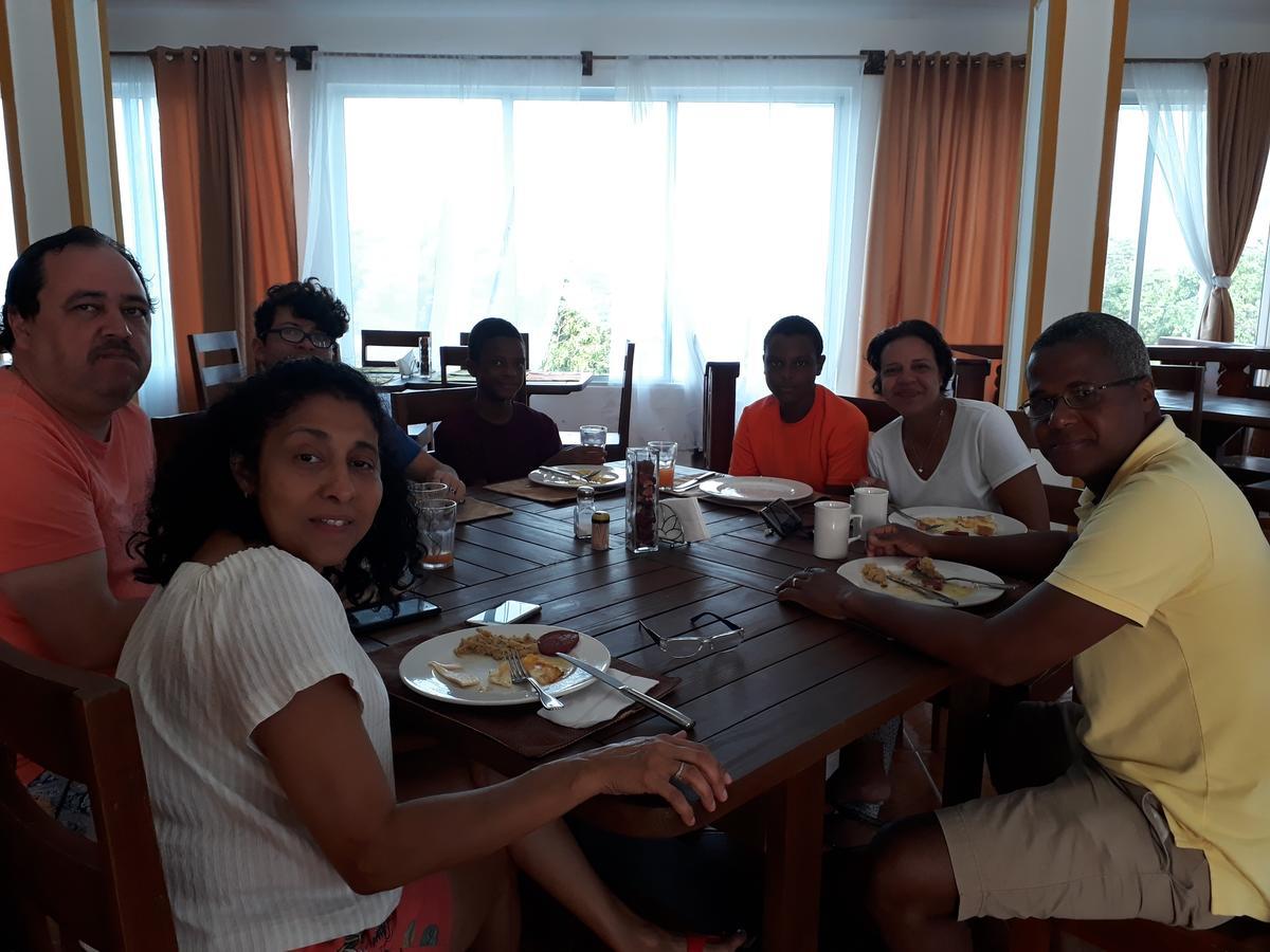 Figaro Hotel Samana Dış mekan fotoğraf